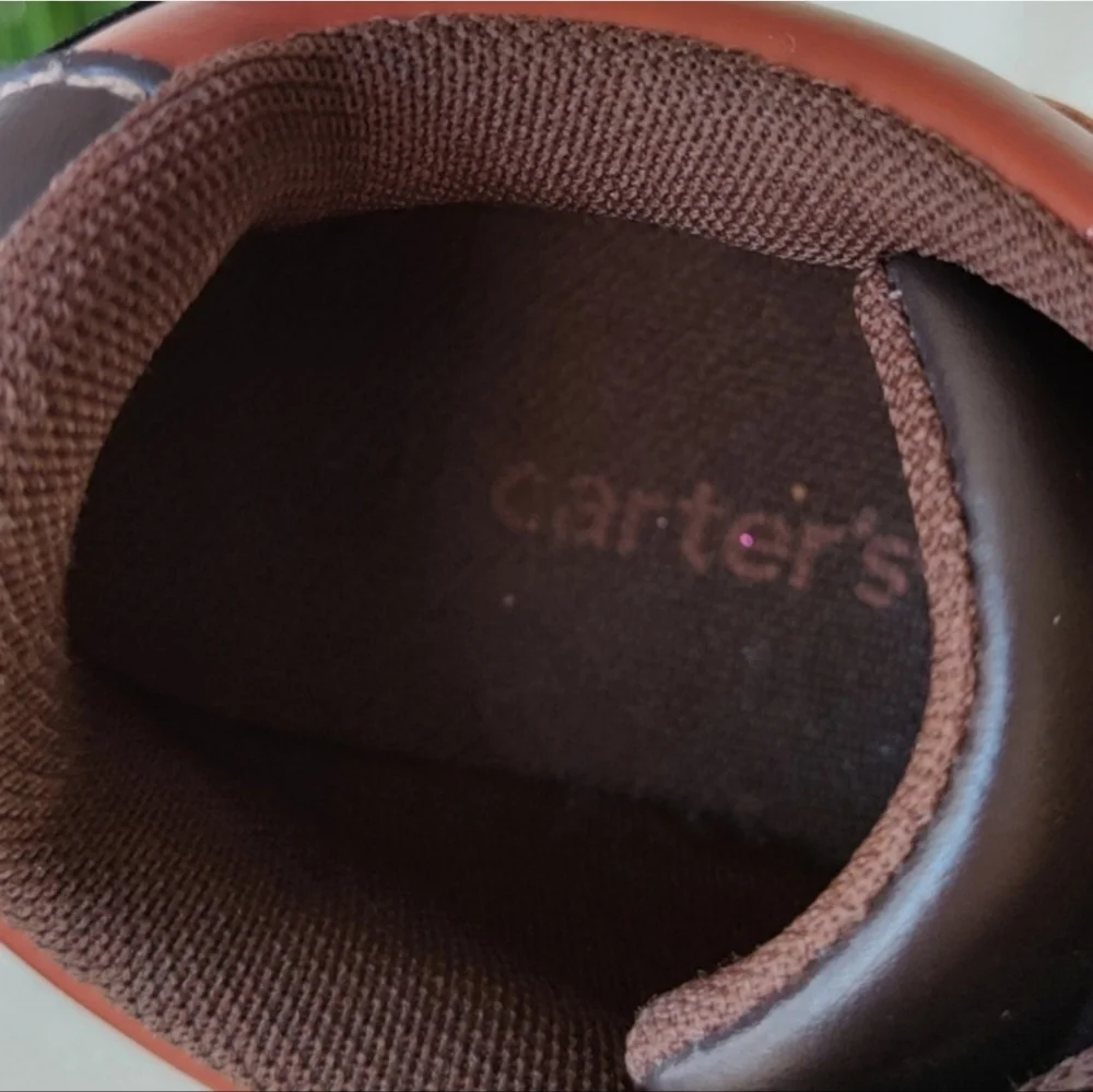 Carter's Benelli Toddler Boy's  Brown Sneaker shoes Size 9